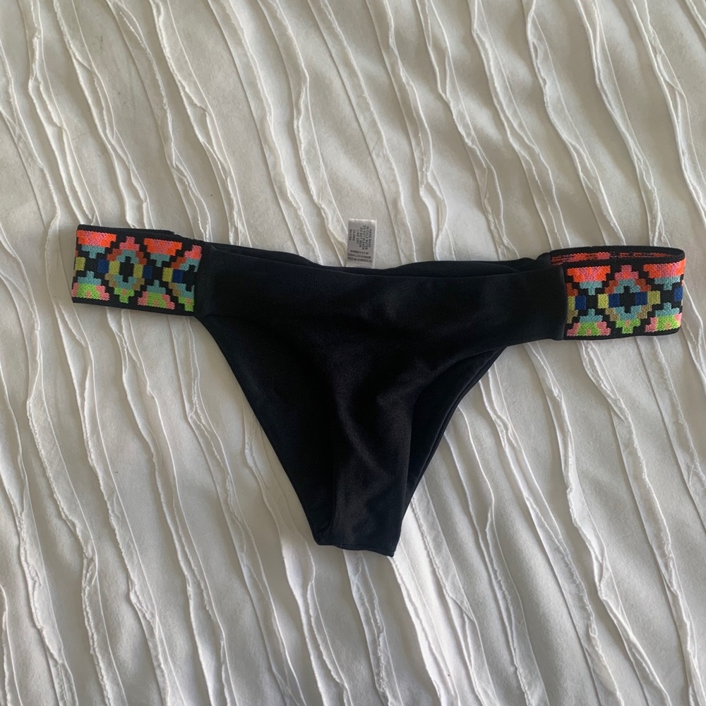 Luli Fama bottoms